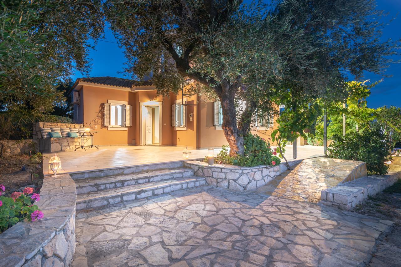 Villa Antonio Romíri Kültér fotó